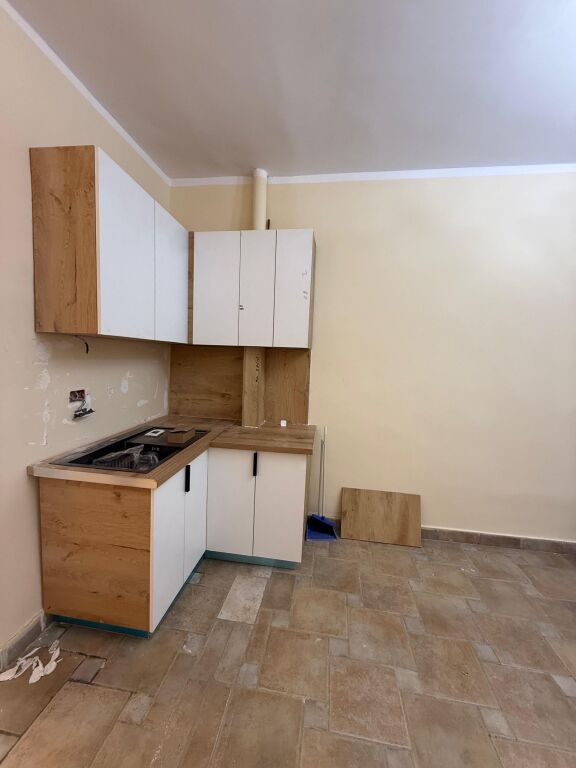 Apartment 1+1 for sale, Bardhyl Street !