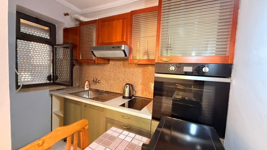 Apartament 1+1 me qira - Ali Demi
