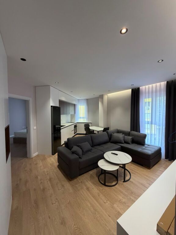 Appartamento 1+1 di lusso in affitto in via Dibra
