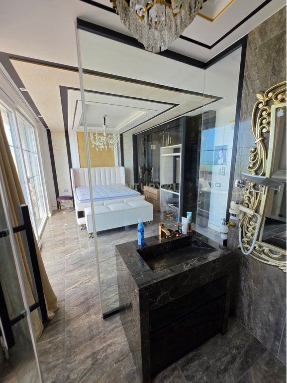 Luxury Penthouse For Sale on the Beach, Durres !