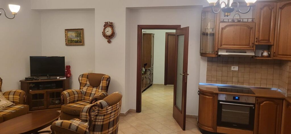 APARTAMENT ME QERA 2+1 KOMUNA E PARISIT 70.000 LEKE FH-90643