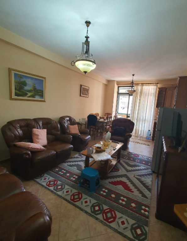SHITET APARTAMENT 2+1 | 21 DHJETORI
