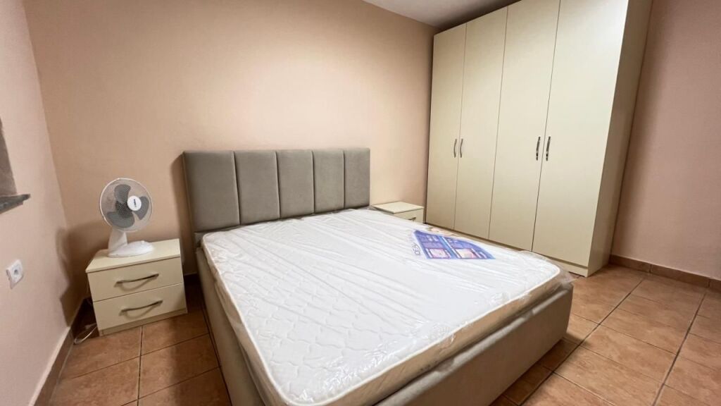Apartament 1+1 me qira - Ali Demi