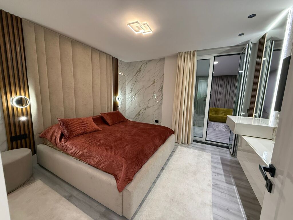 Apartment 2+1 for rent in Bllok.