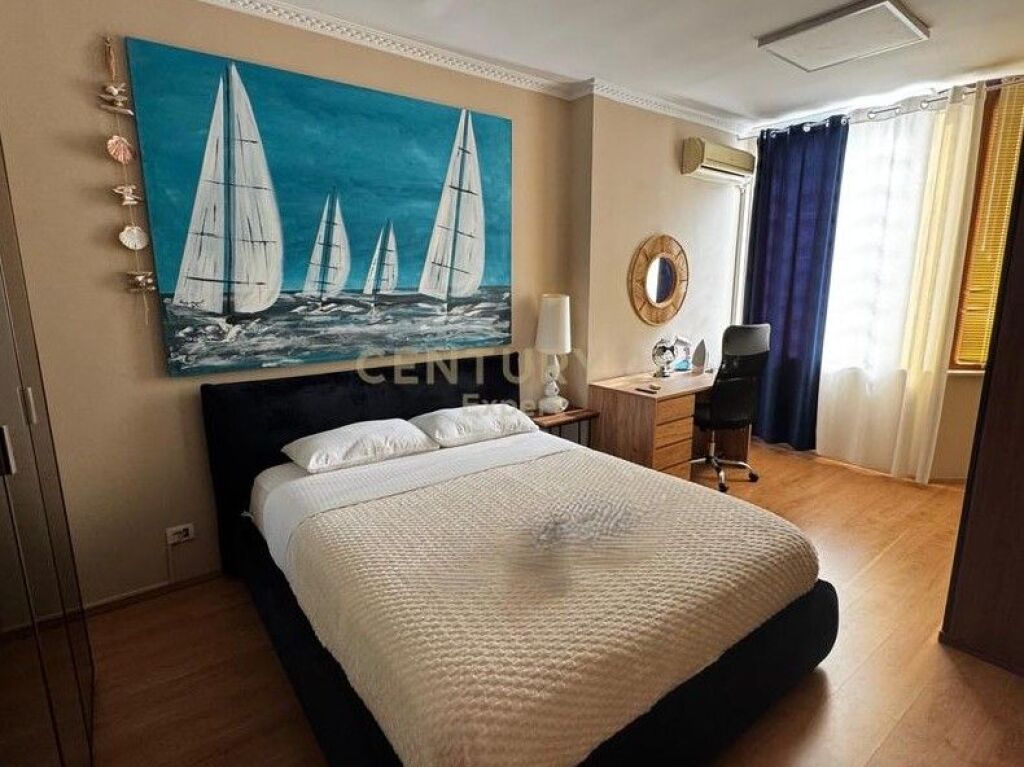 🏡 **APPARTAMENTO 2+1 IN AFFITTO – CENTRO, TIRANA**