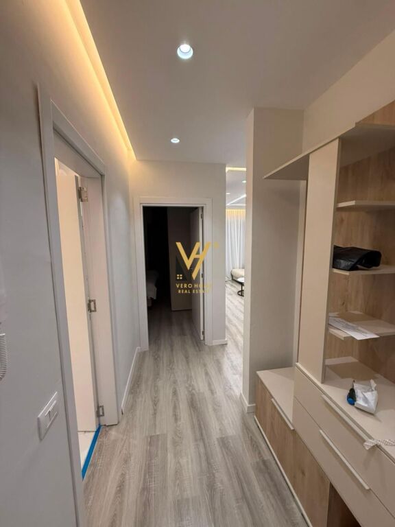 JEPET APARTAMENT 1+1+BLK ME QIRA TE RR.DRITAN HOXHA 65.000 LEKE