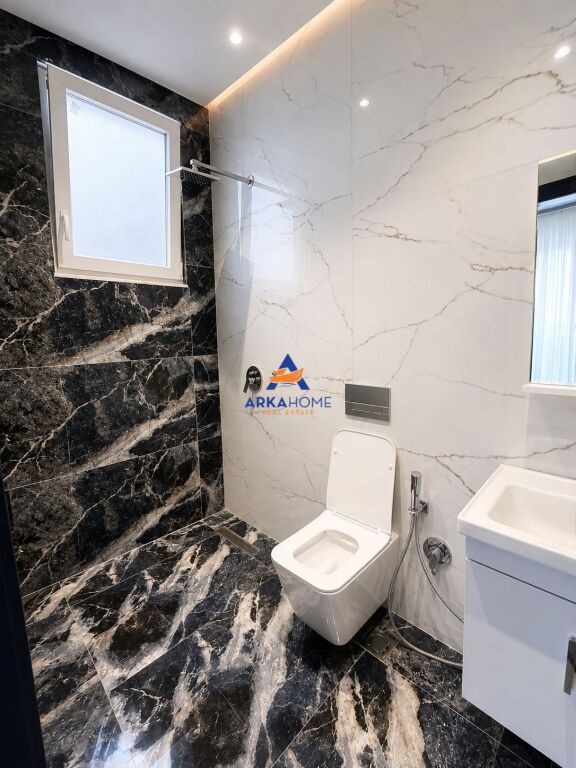 APARTMENT FOR RENT 2+1+BALCONY+VERANDA "DERVISH LUZHA STREET, 5 MAY" 900 EURO