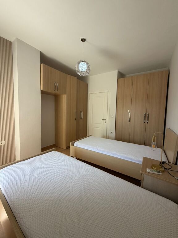 🏢Dibra Street, "Halili" Complex, apartment 2+1+2 for rent, furnished 85,000 Leke