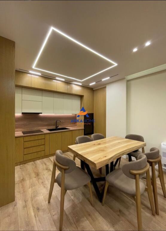 JEPET ME QERA APARTAMENT 2+1+2+2BALLKONE +POST PARKIMI "TE LIQENI I THATE" 1500 EURO