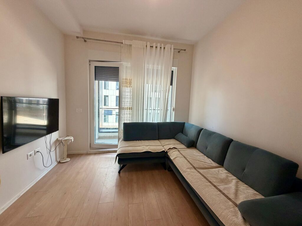 Si dà 1+1+Deposito +Parcheggio presso Komp Magnet/21Dhjetori 🏷️65.000Leke