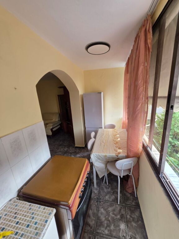 Jepet me qira apartament 2+1 në Myslym Shyri, Tiranë   ID 5411