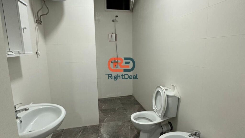 At 5 Maji, Apartment 1+1 For Rent !!!