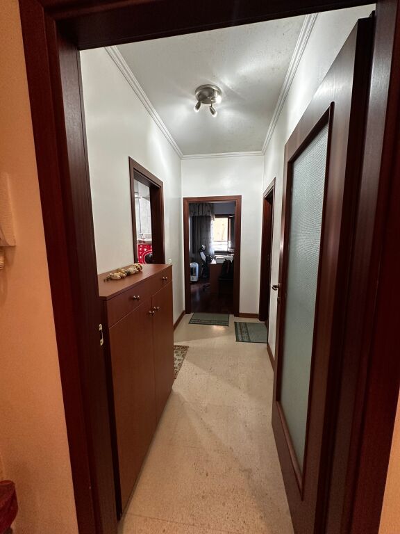 SHITET APARTAMENT 2+1 KOMUNA E PARISIT