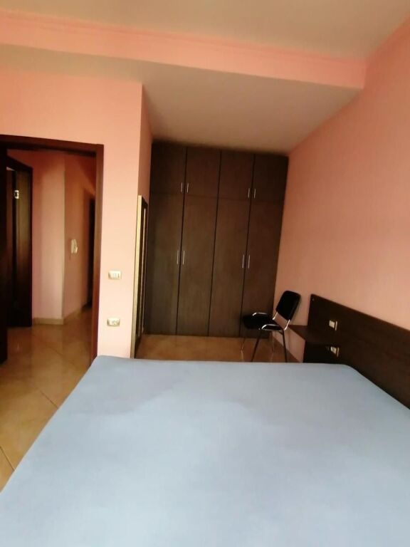 In Affitto Appartamento 1+1+1 Balcone