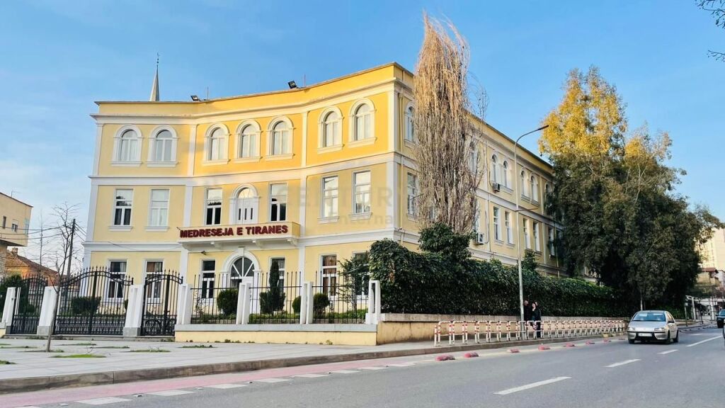 Apartament 1+1 📍 Medreseja
