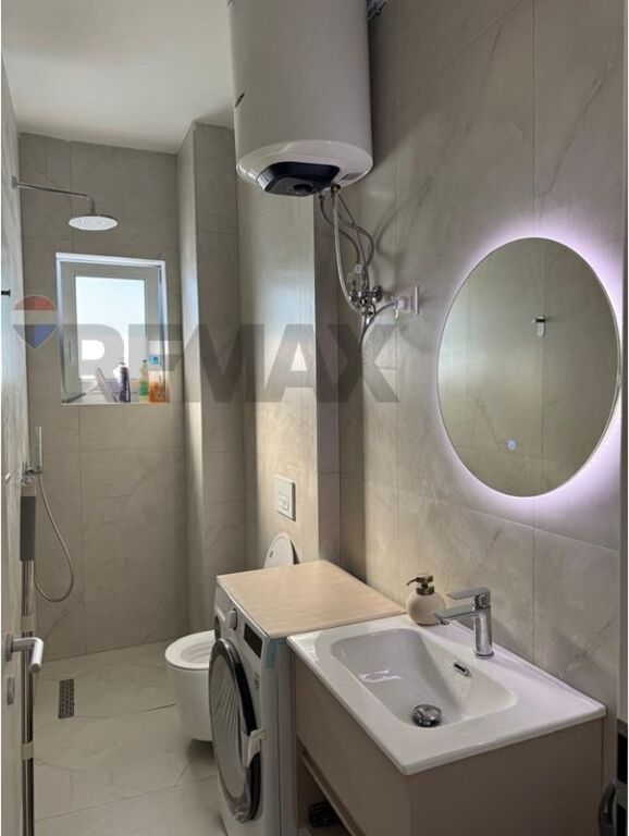 Apartament 1+1 me parkim per qira ne Fresk