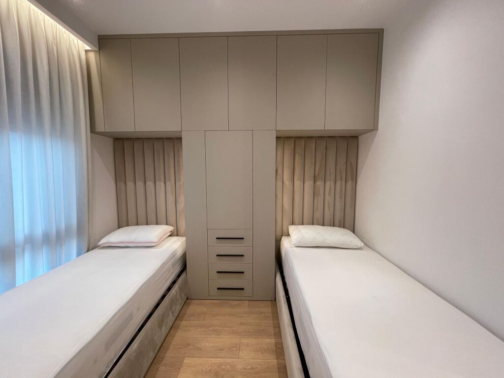 Affitto 2+1+2+Posto auto Residenza Erli, Porcelan