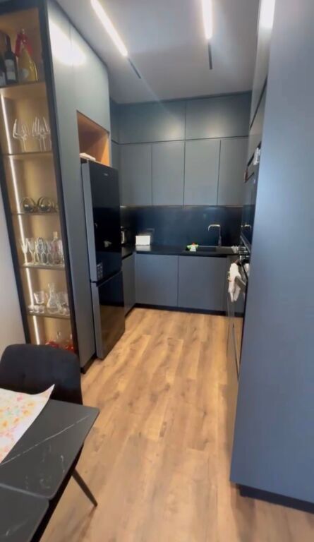 Apartament 2+1 me qera ,Liqeni i Thate