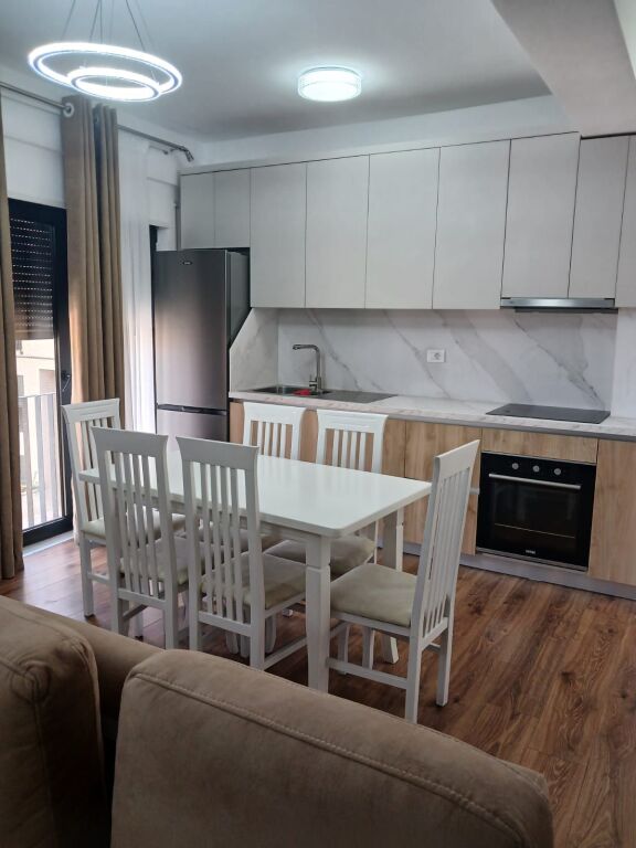 🏡 **APPARTAMENTO 2+1 IN AFFITTO | KODRA E DIELLIT 2**