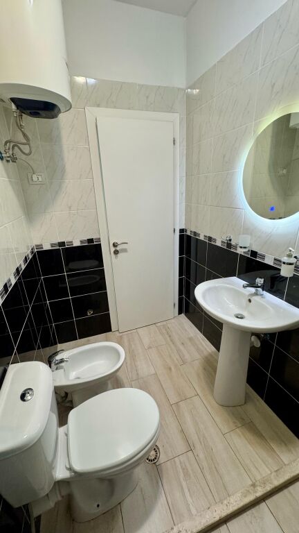 Apartament me qera 2+1 tek Fusha e Aviacionit