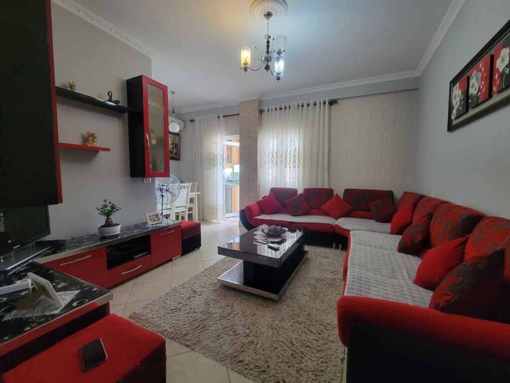 Apartament 2+1+2+2 ballkone per sitje Don Bosko