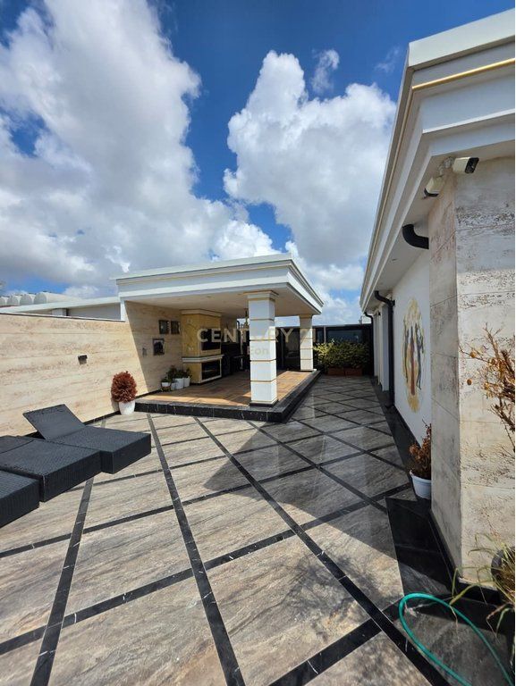 Luxury Penthouse For Sale on the Beach, Durres !