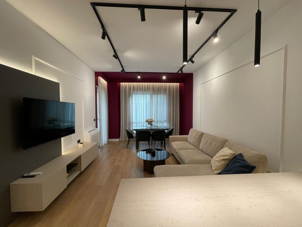Affitto 2+1+2+Posto auto Residenza Erli, Porcelan