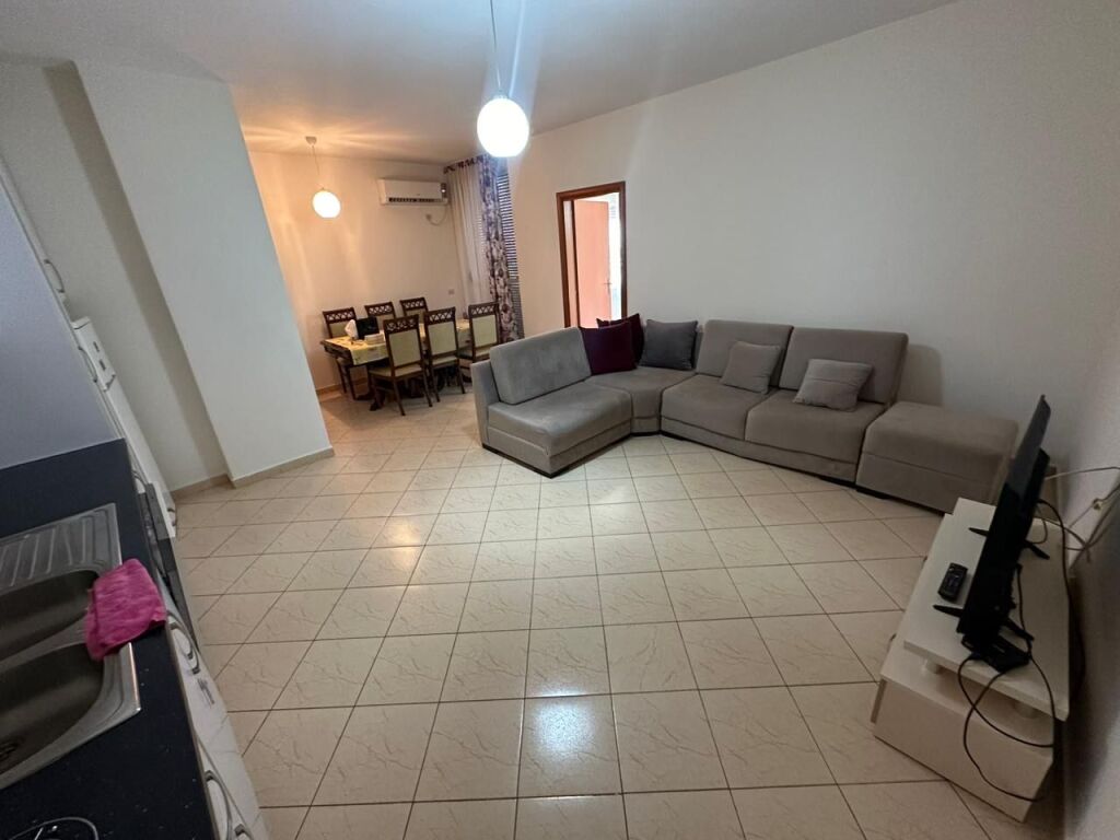 AP. 2+1 for rent, Fresk