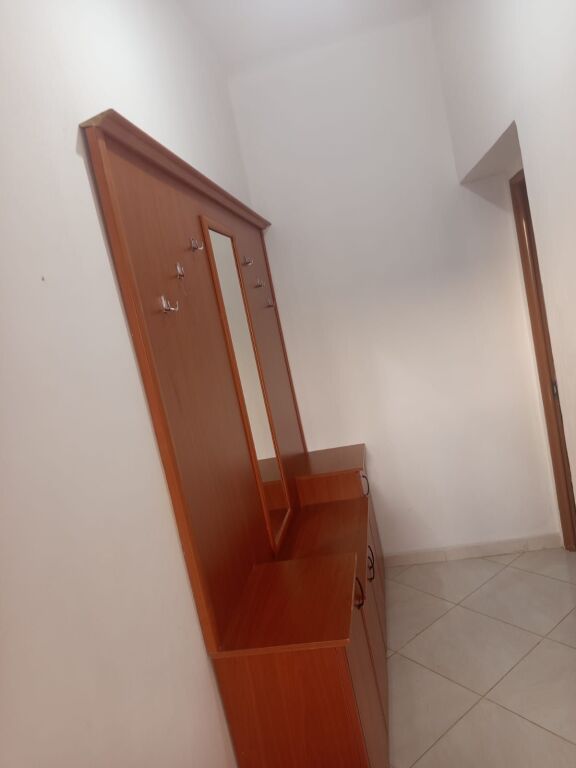 GARSIONERE 25000 LEKE.RRUGA JORDAN MISJA