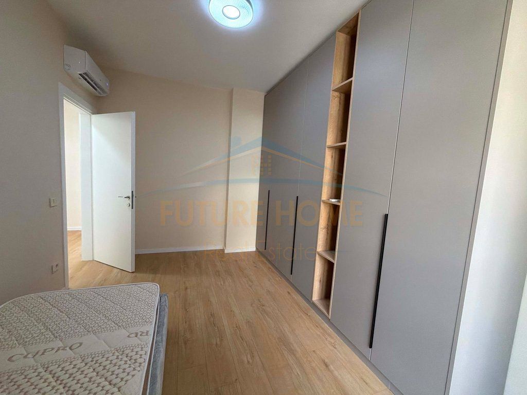 Qera, Apartament 3+1+2 + Parkim, Golden Tower, Rruga Mine Peza