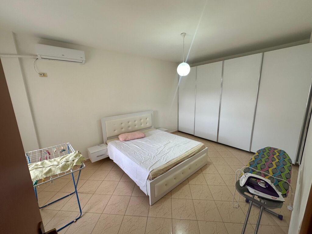 AP. 2+1 for rent, Fresk