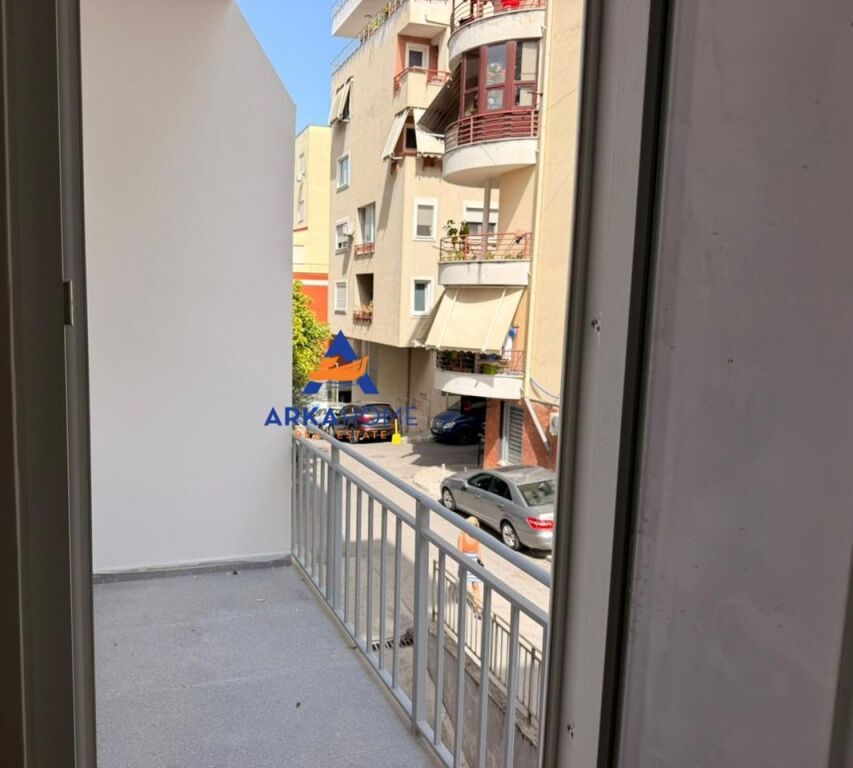 Apartment 1+1+Balcony for sale at Kodra e Diellit, near the Eleonor Foundation.
