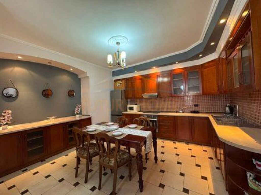 We have a 2+1+2 apartment for rent, Barricades Street, Tirana.