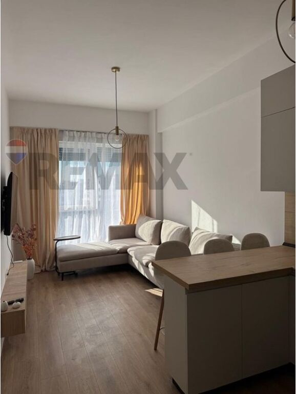 Apartament 1+1 me parkim per qira ne Fresk