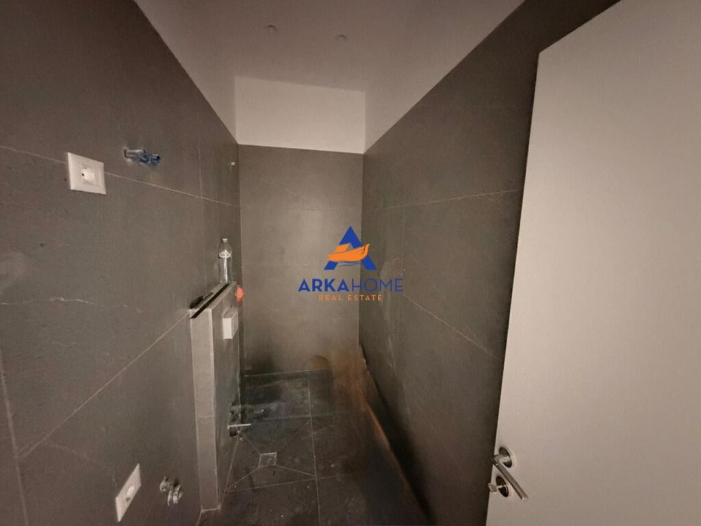 Apartment 1+1+Balcony for sale at Kodra e Diellit, near the Eleonor Foundation.