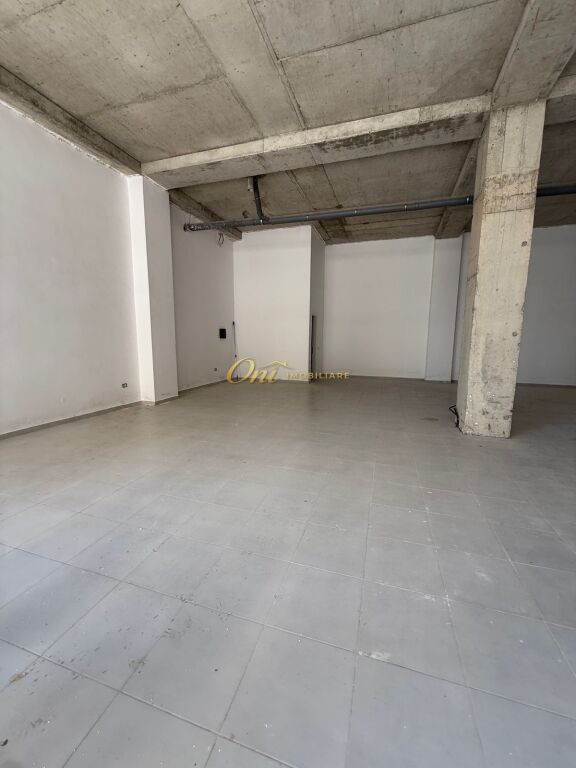 DRY LAKE, SHOP FOR RENT