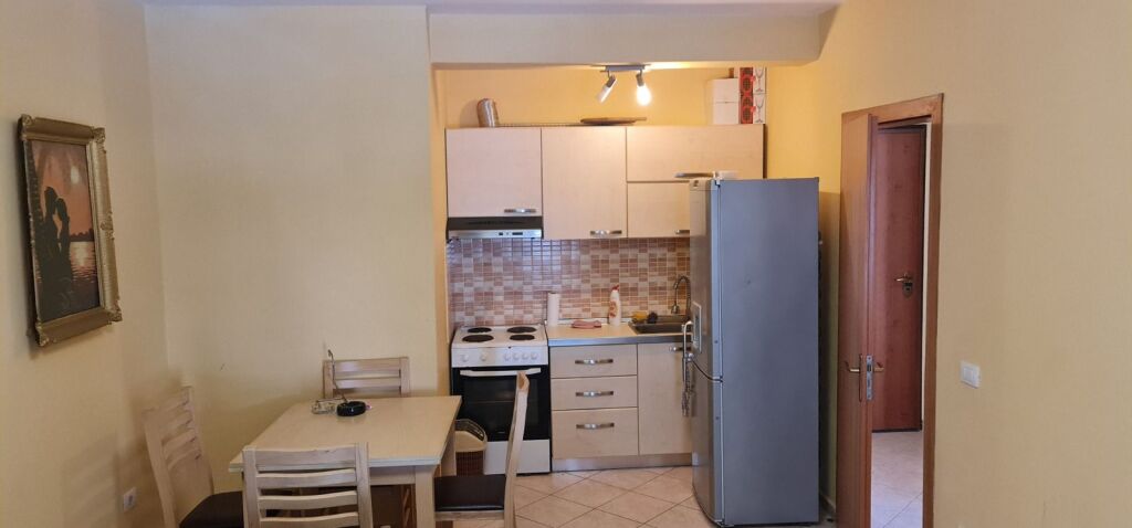 Shitet Apartament 1+1 ne Kompleks me Pishine ne Durres Mali Robit Golem   ID 5412