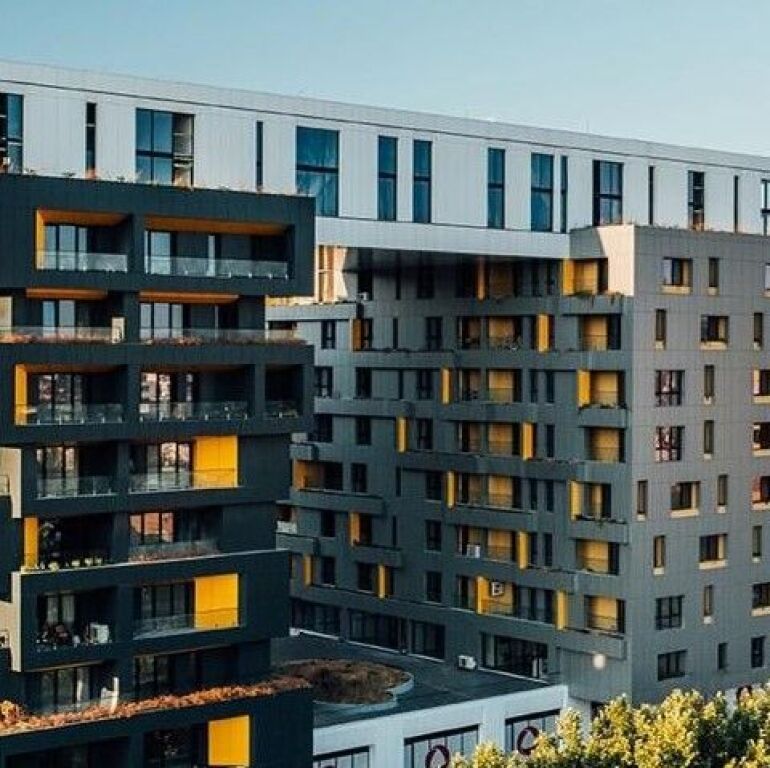 🏡 STUDIO APARTMENT FOR SALE – SQUARE 21