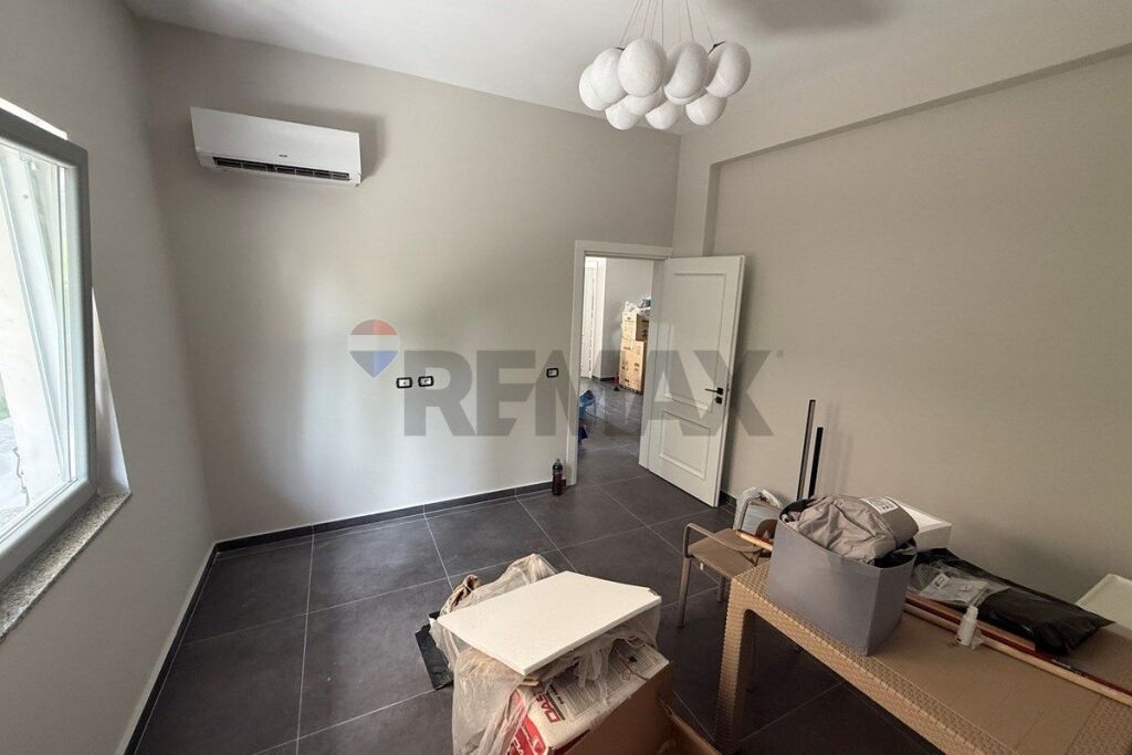 Villa - For Sale - Kombinat, Tirana(ID: 530411001-1442)