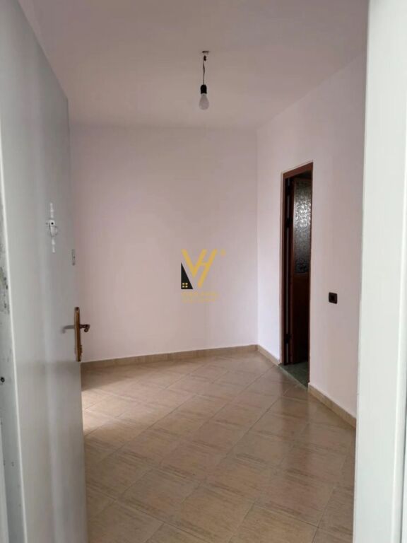 APPARTAMENTO 1+1+BLK IN AFFITTO A ALI DEMI 40.000 LEKE