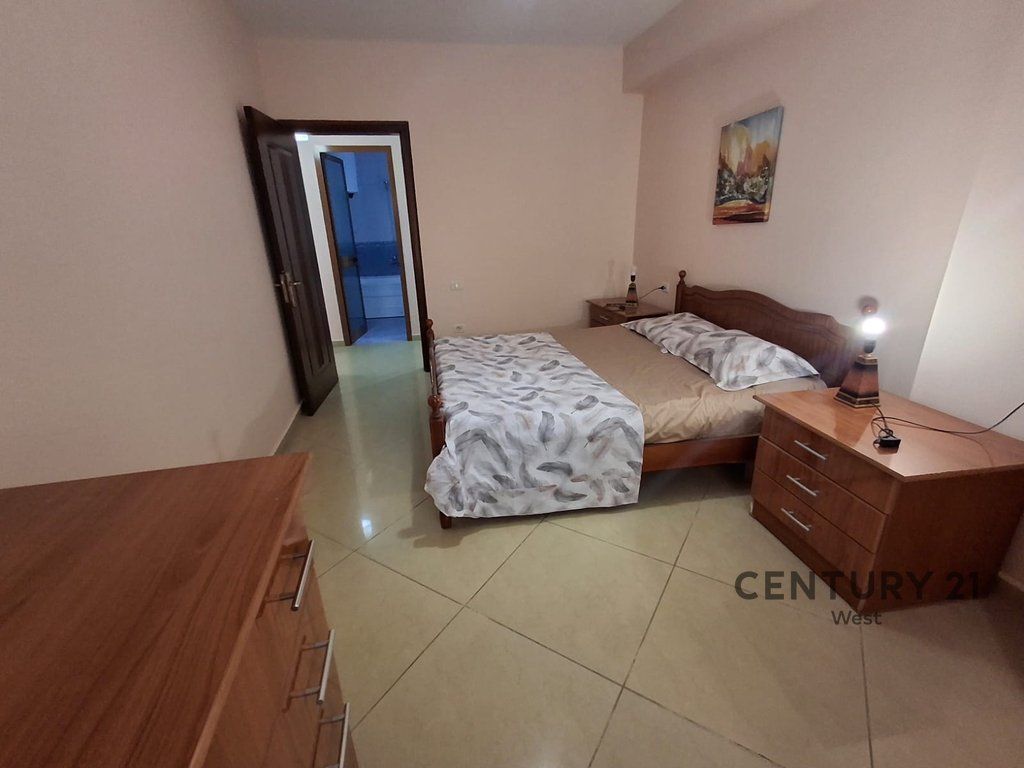 For Rent Apartment 3+1+2 – “Margarita Tutulani” Street, near “Petro Nini” High School 1,000 € /Month