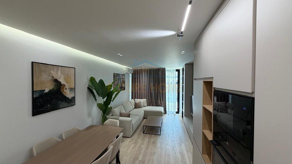 Qera, Apartament 2+1+2+Post Parkimi , Golden Tower Residence, Rruga Mine Peza