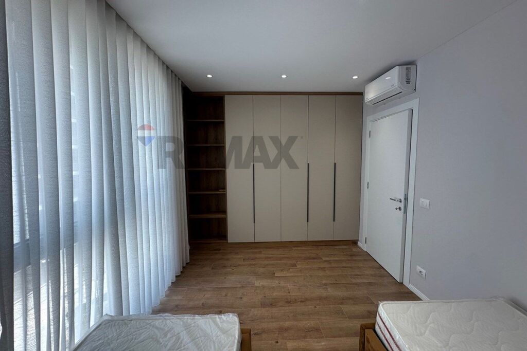 Apartment me qira 3+1 +parkim  , Ish dogana