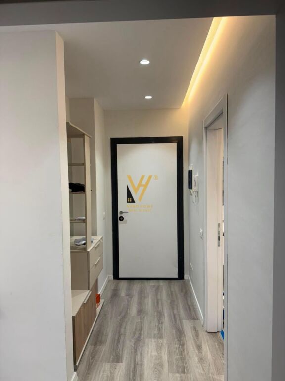 JEPET APARTAMENT 1+1+BLK ME QIRA TE RR.DRITAN HOXHA 65.000 LEKE
