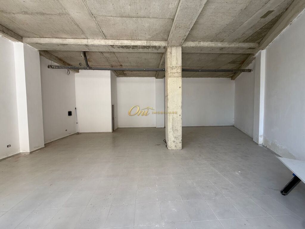 DRY LAKE, SHOP FOR RENT