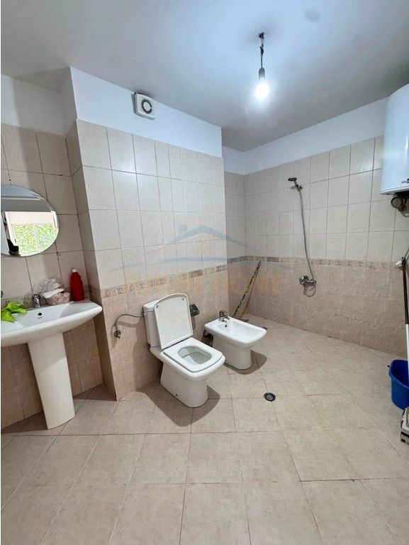 In vendita, Appartamento 2+1, Don Bosko, Tirana