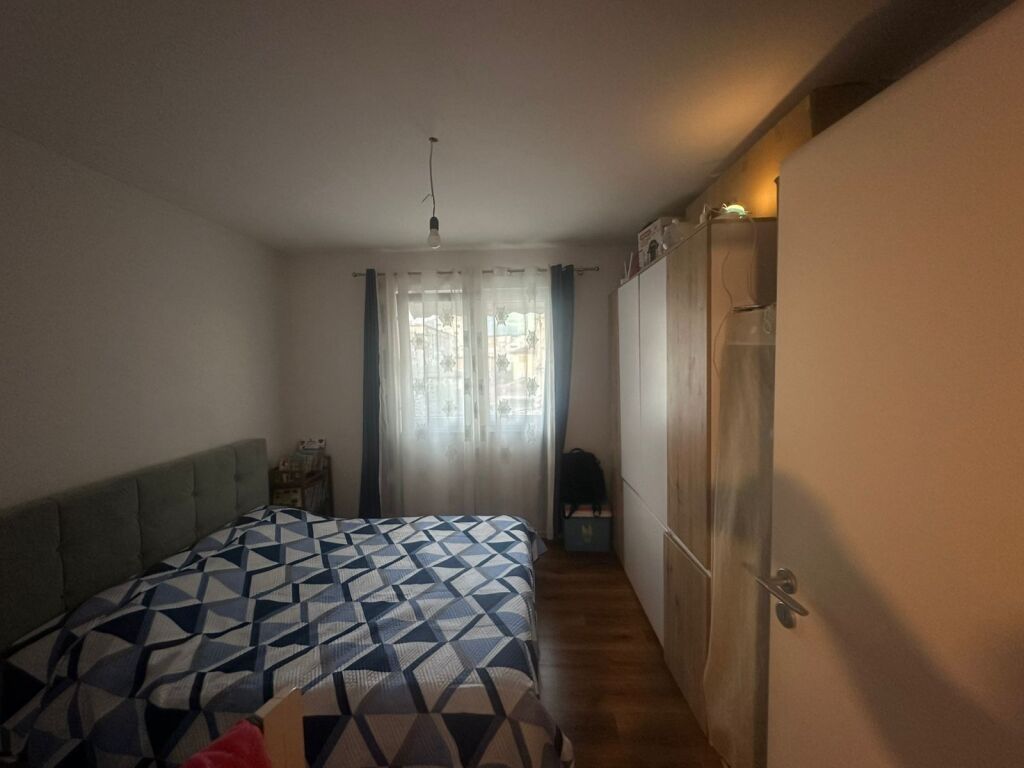 Apartament 2+1 ne Shitje 21 Dhjetori OKAZION