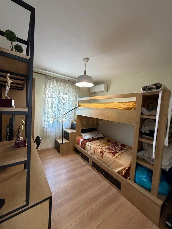APARTAMENT SHTEPI PRIVATE I PORCELAN