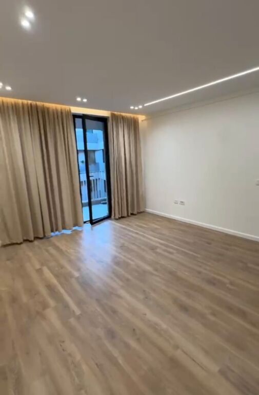 Shiten 2 apartamente 1+1 tek Rezidenca Golden Tower , Rruga Mine Peza , Rruga e Durresit , Zogu i Zi .