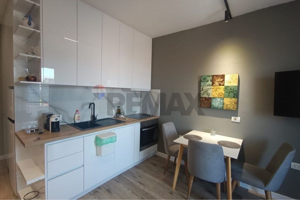 Apartment for rent 1+1 on Dibra Street